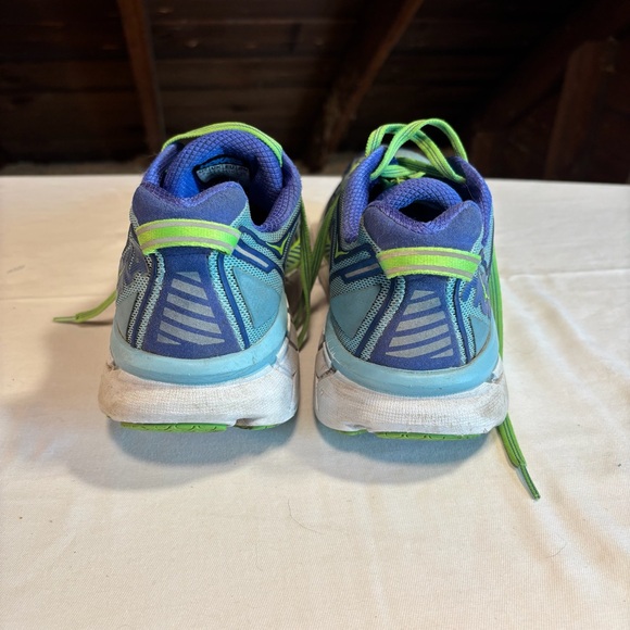 Hoka One Clifton women’s 9 - Picture 5 of 6